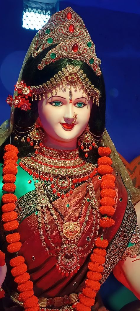 Matarani Durga Ji Wallpaper, Navratri Durga Maa Pic, Maa Durga Hd Pic, Durga Puja Hd Wallpaper, Katyani Maa Images, Durga Mata Ka Photo, Durga Maa Ka Photo, Durga Ji Full Hd, Maa Durga Photo Hd