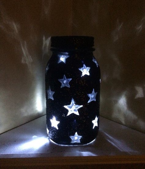 Something Special for Christmas  by Frédérique on Etsy Upcycling, Fairy Jars Diy, Star Jar, Bottle Art Projects, Bathroom Crafts, Vintage Mason Jars, Mason Jar Bathroom, Diy Glass Bottle Crafts, Fairy Jars