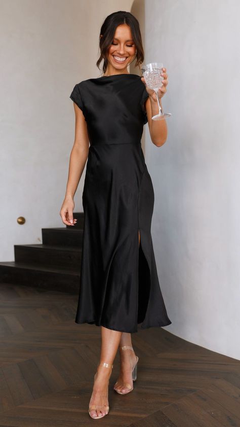 Cocktail Dress Classy Evening, Classy Midi Dresses, Silk Dresses Outfit, Midi Dress Outfit, Cocktail Dress Classy, Midi Bridesmaid Dress, Black Dresses Classy, Cocktail Outfit, Coctail Dresses