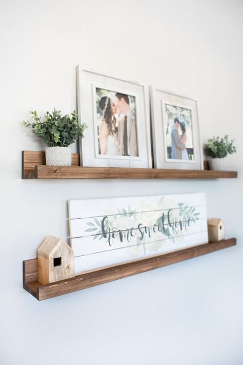 Wooden Picture Ledge, Ledge Shelves, Shelf Ledge, Picture Ledge Shelf, Diy Regal, Ledge Shelf, Diy Rustic Decor, Picture Shelves, Dekor Diy