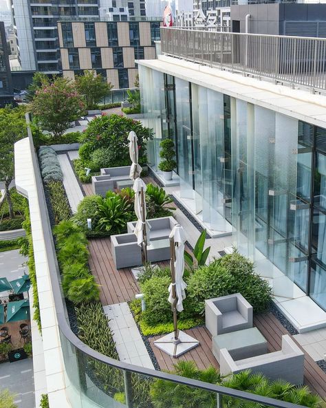 [Ad] 61 Trendiest Roof Garden Design Tips and Tricks You've Never Considered Straight Away #roofgardendesign Office Rooftop Design, Office Terrace Garden, Balcony Landscape Design, Rooftop Plan, Roof Garden Architecture, Rooftop Landscape, Office Terrace, Roof Garden Plan, Rooftop Garden Urban