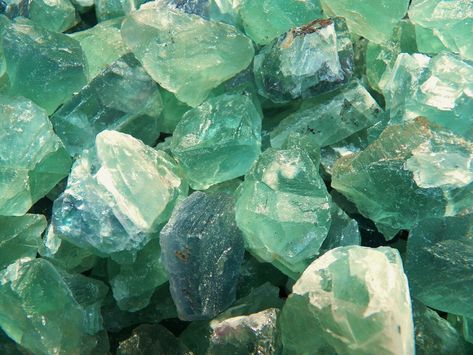 Nature, Green Flourite Aesthetic, What Are Crystals, Wholesale Crystals, Universal Consciousness, Chakra Cleanse, Types Of Gems, Rock Tumbler, Fluorite Stone