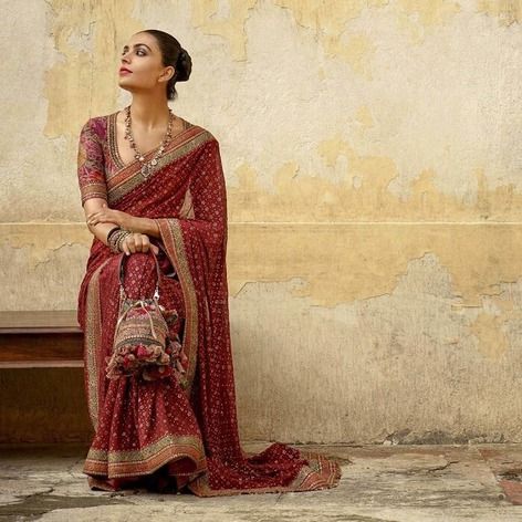 Magnificently Amazing Collection By Sabyasachi images on Designspiration Sabyasachi Sarees, Indian Sari Dress, Designer Salwar Kameez, Party Kleidung, Sari Dress, Saree Designs Party Wear, Indian Fashion Saree, Saree Trends, Indian Bridal Outfits