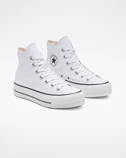 Canvas Platform Chuck Taylor All Star, Mode Converse, All Star Platform, Platform Chucks, Womens High Top Shoes, Converse Outfit, Shoe Converse, Plateau Sneaker