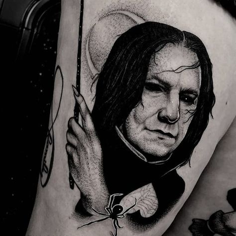 Severus Snape Harry Potter portrait by Ryan Murray #RyanMurray #SeverusSnape #HarryPotter #portrait #spider #moon #blackwork #tattoooftheday Snape Tattoo, Severus Snape Tattoo, Harry Potter Tattoos Minimalist, Harry Potter Portrait, Harry Potter Portraits, Female Harry Potter, Black Sleeve Tattoo, Traditional Tattoo Old School, Hp Tattoo