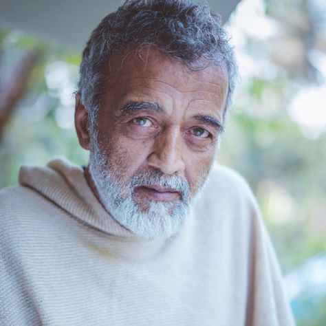 Movies, Fortunate Ali On His Abrupt Departure from Bollywood: 'It Was Over When My Dad Handed Away', #Abrupt #Ali #bollywood #Dad #Departure #Lucky #LuckyAli #Passed #Singing Check more at https://timesof24.com/fortunate-ali-on-his-abrupt-departure-from-bollywood-it-was-over-when-my-dad-handed-away/ Lucky Ali, Latest Hindi Movies, Indian Music, Hindi Movie, Independent Music, Movie Releases, Hindi Movies, Upcoming Movies, Bollywood Movies