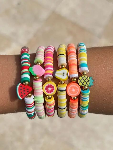 26 Stunning Clay Bead Bracelet Ideas to Elevate Your Style Clay Bracelets Aesthetic, Cute Bracelet Clay Bead Idea, Bff Clay Bead Bracelets Ideas, Clay Bracelets Idea, Bracket Clay Beads, Ideas For Making Bracelets, Clay Need Bracelets, Friendship Bracelet Ideas Clay Beads, Diy Clay Bracelet Ideas