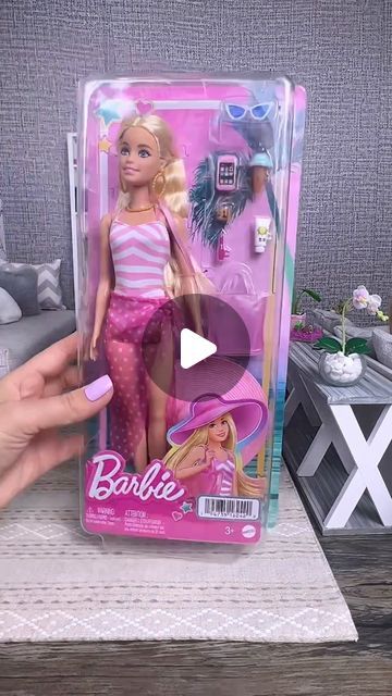 Katya EliteDollWorld on Instagram: "Do you keep all of your dolls accessories? Or do you prefer handmade ones or make your own? I tend to use a mix of both. But I do have a spot to put away those I don’t use. 
.⁣
.⁣
.⁣
.⁣
.⁣
#barbie #poppyparker #bjdclothes #bjddolls #bjdhobby #blythe #booksofinstagram #bookstagram #doll #dollcollection #dollcollector #dollphoto #dollphotography #dollsofinstagram #etsy #handmade #кукла #куклабжд #шарнирнаякукла #instadoll #mattel #onlineshopping #ooak #shop #smallbusiness #одаждакуклам #supportlocal #supportsmallbusiness #etsyhandmade" Dolls Accessories, Doll Photography, Support Small Business, Collector Dolls, Ooak Dolls, Bjd Dolls, Etsy Handmade, Doll Accessories, Make Your Own