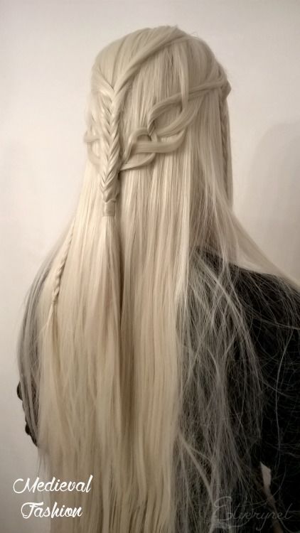 Amazing elven hairstyle Plait Styles, Elven Hairstyles, Elf Hair, Fantasy Hair, Hair 2018, Thranduil, Trending Hairstyles, Box Braids Hairstyles, العناية بالشعر