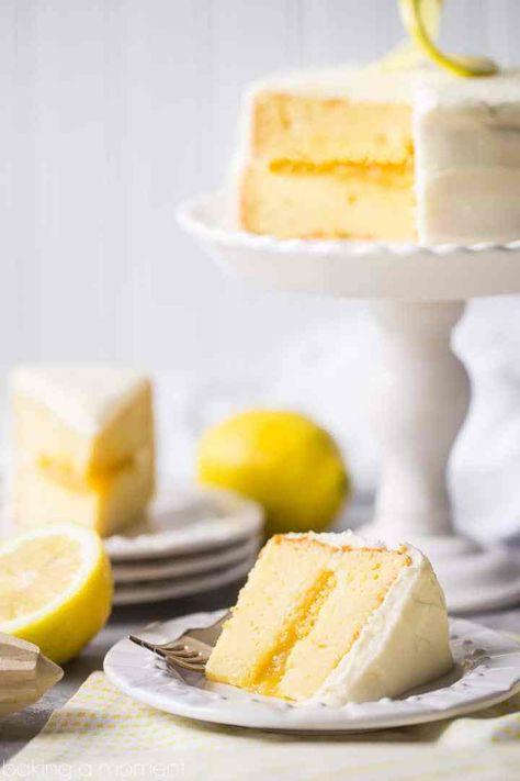 Mini Lemon Cake: perfect for a smaller get together, and just bursting with bright citrus in every layer! food desserts lemon Small Batch Lemon Cake, Cake For Two Recipe, Lemon Baking, Desserts Lemon, Batch Baking, Mini Cake Recipe, Lemon Layer Cakes, Small Batch Baking, Lemon Dessert Recipes