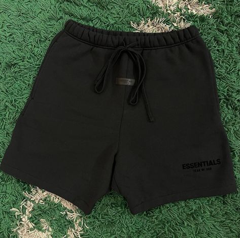 FEAR OF GOD ESSENTIALS SHORTS BLACK/STRECH LIMO FEAR OF GOD ESSENTIALS SHORTS MOSS/GOAT FEAR OF GOD ESSENTIALS SHORTS DESERT TAUPE FEAR OF GOD ESSENTIALS SHORTS CREAM/BUTTERCREAM FEAR OF GOD ESSENTIALS SHORTS WHEAT @sneaker_store.co @Sneaker_store.co SNEAKER STORE CO WHAT+57 (302) 223-8152 - +57 (301) 220-1556 Cream, Goats, Essentials Shorts, Fear Of God Essentials, Sneaker Stores, Fear Of God, Shorts Black, Wheat, Butter Cream