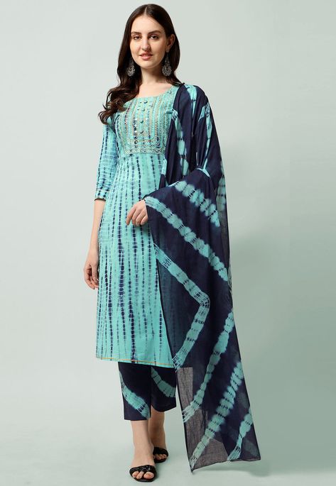 Tie Dye Salwar Suit, Different Sleeves Style, Pakistani Suit, Salwar Kamiz, Back Neck Designs, Utsav Fashion, Pakistani Suits, Blue Suit, Thread Work