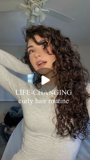 Ashley LaMarca on Instagram: "Let me put you onnn🎀💆🏻‍♀️🧸✨ ALL products are in myBI0 in “CURLY HAIR ROUTINE”<333 

•
• curly hair, curly hairstyles, curly hair routine #curlyhair #curlyhairstyles #curlynaturalhair #curlyhairroutine #curlyhaircare" How To Side Part Curly Hair, How To Style Curly Hair After Showering, Curly Hair Wet Hairstyles, Best Blow Dryer For Curly Hair, Long Curly Hair Work Styles, Shea Moisture Curly Hair Routine, How To Curl Naturally Curly Hair, Styling Natural Curly Hair, Curly Hair Styles For Summer