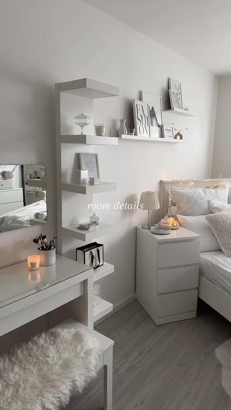 Grey And White Room Aesthetic, Bedroom Ideas With Sofa, Tv In Closet Ideas Bedrooms, White Room Decor Aesthetic, Couch Bedroom Ideas, Table Decorations Bedroom, Teen Room Ideas Aesthetic, Grey Minimalist Bedroom, Tiny Room Decor