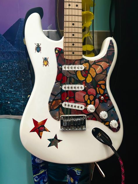 White stratocaster, white, custom guitar, custom pickgaurd, aesthetic, cool guitar , squier, fender, guitar stickers, pretty guitar, Custom Fender Stratocaster, Electric Guitar Pretty, Cool Guitar Acoustic, Stratocaster Guitar Aesthetic, Stickers On Guitar Acoustic, Decorated Guitars Stickers, Electric Guitar Colors, Decorated Acoustic Guitar, Custom Painted Guitar