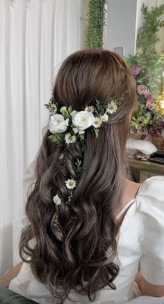 Quince Hairstyles, Long Hair Wedding Styles, Wedding Hair Inspiration, Bridal Hair Vine, Hairdo For Long Hair, Hair Vine, Wedding Hair And Makeup, العناية بالشعر, Aesthetic Hair