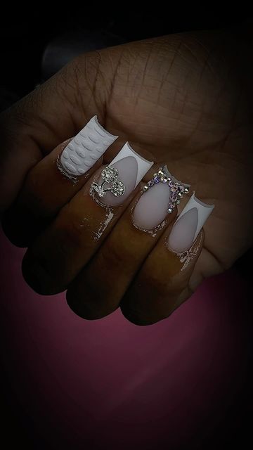 39K views · 18K likes | Houston Tx📍 southwest on Instagram: "This white on white combo 😮‍💨🤍 • • •book with @exoticc.glam • • • • #nailsnailsnails #nailart #houstonnailtech #nailsbyme #nailinspiration #nailsart #nailsdesign #nailsnailsnails #nailartist" Girly Acrylic Nails, Hard Nails, Acrylic Toe Nails, Acrylic Nail Set, Colored Acrylic Nails, French Tip Acrylic Nails, Arylic Nails, Short Square Acrylic Nails, White Acrylic Nails