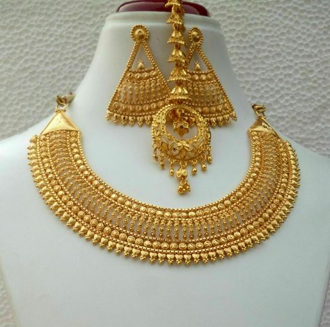 Light Weight Gold Choker Set With Grams, Gold Sets Jewelry Indian Design, Gold Set Design, 22k Gold Necklace, Gold Bridal Necklace, Ruby Earrings Studs, Gold Necklace Indian, Gold Necklace Indian Bridal Jewelry, Gold Fashion Necklace