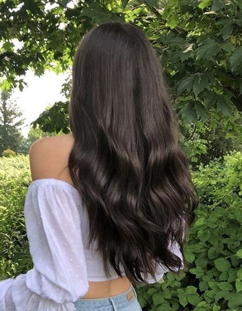 Deep Brown Hair, Cool Brown Hair, Brown Hair Inspiration, Mocha Hair, Dark Brunette Hair, Brown Hair Looks, Brown Hair Inspo, Brunette Hair With Highlights, Brown Hair Balayage