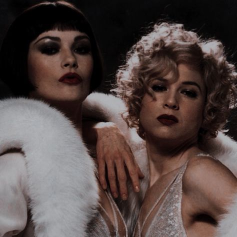 Velma Kelly, Chicago Costume, Chicago Movie, Roxie Hart, Chicago Musical, Renee Zellweger, Nail Fashion, Catherine Zeta Jones, Movie Sets