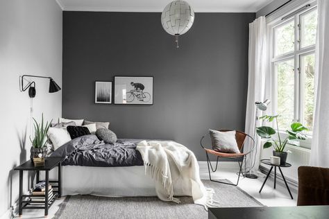 23 Soothing Scandinavian Bedroom Designs Dark Gray Bedroom, Grey Bedroom Design, Gray Bedroom Walls, Grey Bedroom Decor, Grey Room, Grey Bedroom, Gray Bedroom, Trendy Bedroom, Decor Minimalist