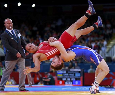 Greco Roman Wrestling, Wrestling Rules, Ancient Olympics, Olympic Wrestling, Wrestling Games, Hot Rugby Players, 00s Nostalgia, Greco Roman, Rio Olympics 2016