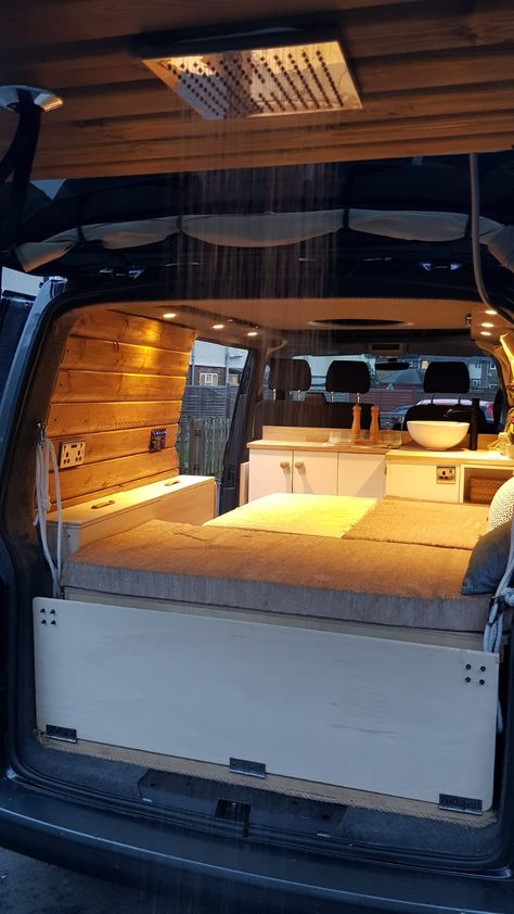 Wv Transporter Camper Van, Balayage, Diy Vw T5 Camper, T5 Interior Ideas Vw Camper, Vw T5 Conversion, T6 Camper Interior Ideas, Vw Transporter Swb Conversion, Vw Transporter Interior Ideas, Cosy Campervan Interior