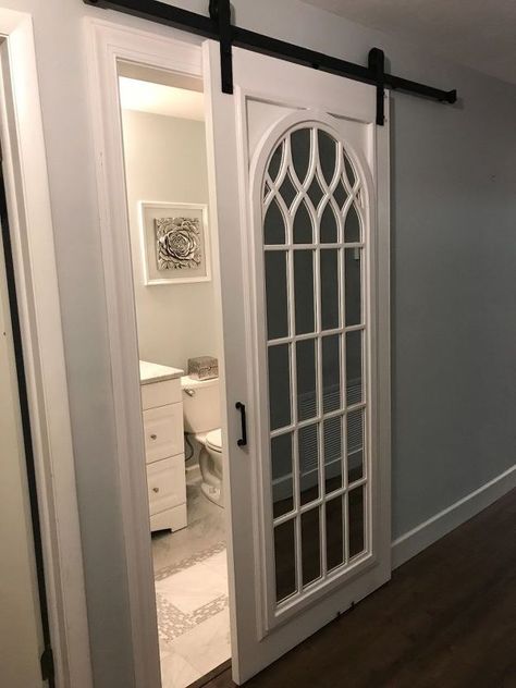 Cathedral Mirror, Mirror Barn Door, Apartment Remodel, Porte In Ferro, An Open Door, Small Hall, Building A Barn Door, Diy Sliding Barn Door, Casa Diy