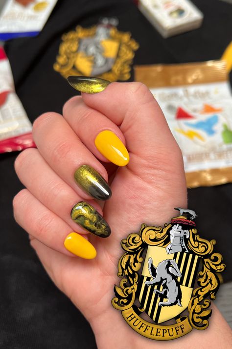 Needed a new set for the Hogwarts Legacy game release and came up with a cute variety of yellow, gold, and black. Used a small beauty blender to achieve the gold-black ombre, and learned a marble technique for the smokey yellow, gold, and black swirl. #harrypotter #hufflepuff #hogwarts #hogwartslegacy #pressonnails #nails #nailart Pandas, Hufflepuff Nails, Hogwarts Legacy Game, Harry Potter Nails Designs, Potter Nails, Harry Potter Nail Art, Harry Potter Nails, Black Ombre Nails, Fingernails Painted