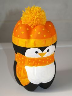 Plastic Bottle Penguin | Arts & Crafts | Pinterest Soda Bottle Crafts, Recycled Crafts Kids, Reuse Plastic Bottles, Penguin Craft, Plastic Bottle Art, Diy Plastic Bottle, Penguin Art, Kraf Diy, Diy Bottle Crafts