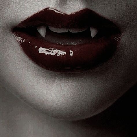 Victoria + Core + Aesthetic, Victoria + Core, Victorian Vampire, Vampire Stories, Vampire Goth, Vampire Teeth, Gothic Vampire, Vampire Girls, Vampire Art