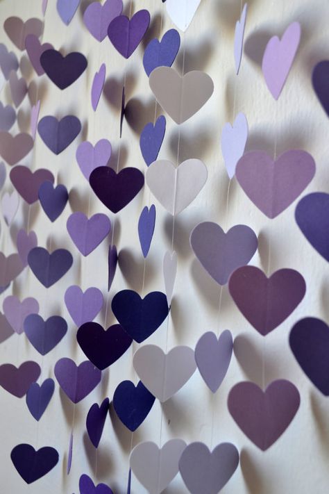 Deco Violet, Lila Party, Purple Wall Decor, Purple Birthday Party, Ge Bort, Purple Birthday, Lilac Wedding, Purple Party, Purple Walls