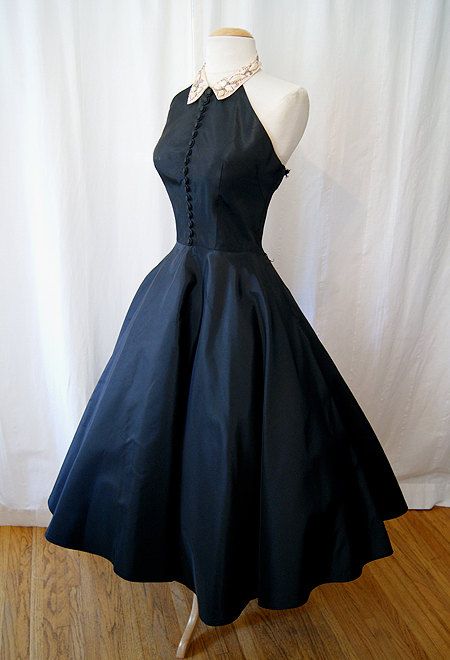 c1950s Emma Domb, Wearitagain Etsy 50s Tomboy, 1950's Dresses, Vintage Dress Black, Emma Domb, Tea Length Prom Dress, Mode Retro, 1950's Fashion, Vintage Party Dresses, 50s Style