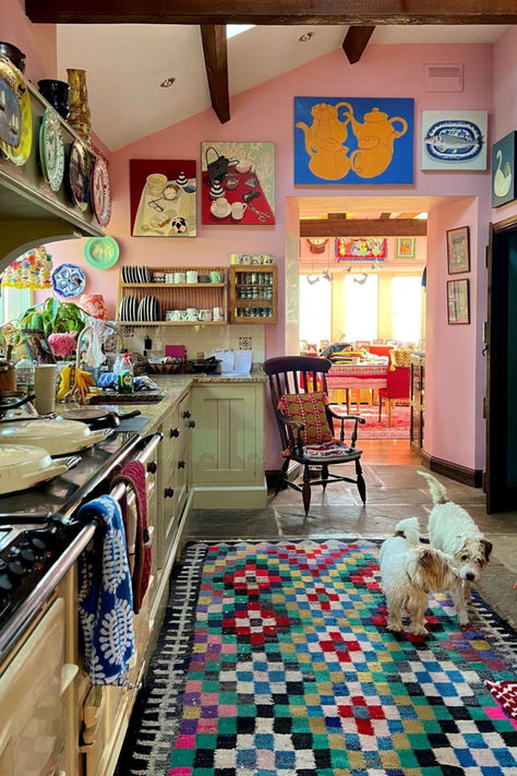 Colorful Eclectic Kitchen, Maximalist House, Maximalist Kitchen, Spot The Dog, Colorful Maximalist Decor, Eclectic Maximalism, Maximalist Home, Eclectic Kitchen, Maximalist Decor