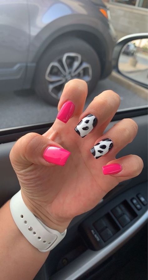 Hot Pink Cowprint Nails, Cow Print Nails With Pink, Western Hot Pink Nails, Hot Pink And Cow Print Nails, Pink Country Nails, Hot Pink Western Nails, Hot Pink Cow Print Nails, Pink Western Nails, Pink Cow Print Nails