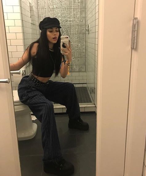 Look Hip Hop, Look Grunge, Goth Outfit, Carla Brown, Baddie Style, Maggie Lindemann, Style Grunge, Grunge Look, Stil Inspiration