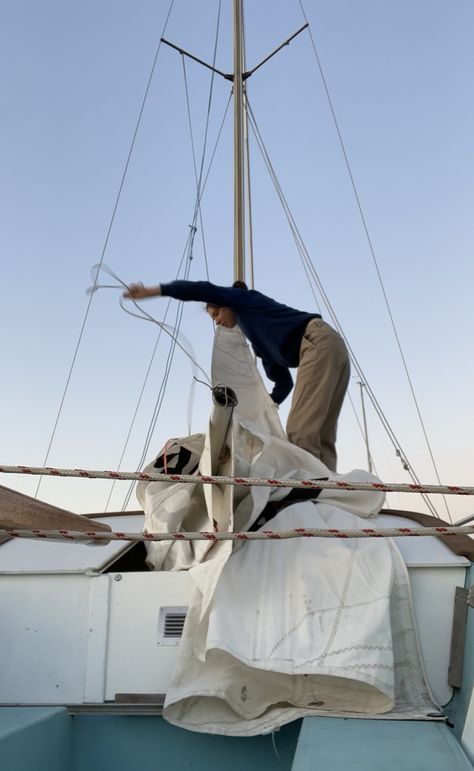 Living On A Boat Aesthetic, Sail Aesthetic, Sailboat Aesthetic, Sailboat Life, Sailing Aesthetic, Sailboat Living, Sail Life, Sailing Cruises, Living On A Boat