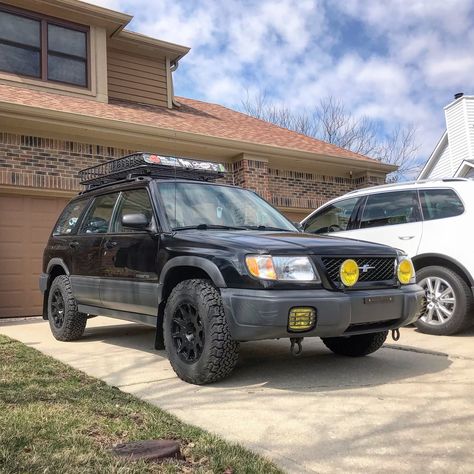 Lifted Forester, Subaru Forester Lifted, Subaru Forester Mods, Retrofit Headlights, Lifted Subaru, Mini Motorhome, Subaru Forester Xt, Roof Basket, Subaru Cars