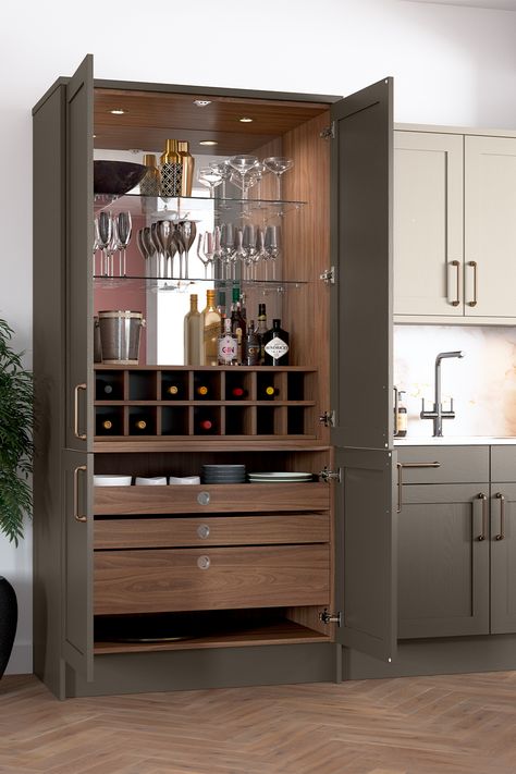 Home Bar Ideas, Kitchen Cupboard Storage, Home Bar Cabinet, Home Bar Rooms, Modern Home Bar, Diy Home Bar, Cocktail Cabinet, Home Bar Designs, Bar Room