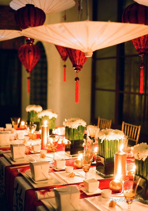 table decor: red, white and gold - the pop of green kinda incorporates a pnw feel. not a fan of the takeout box though! Ceiling Floral Decor, Chinese Theme Parties, Asian Party Themes, Chinese Party, Chinese Dinner, Japanese Party, Asian Party, Chinese New Year Party, Chinese Theme