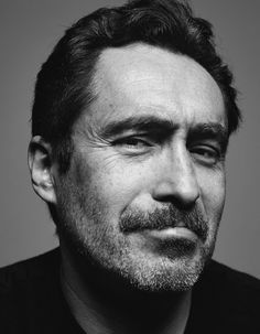 Demian Bichir Macbeth Characters, Demian Bichir, Marie Windsor, Demián Bichir, Male Portrait Poses, Studio Portrait, Art Department, Hollywood Icons, Working People