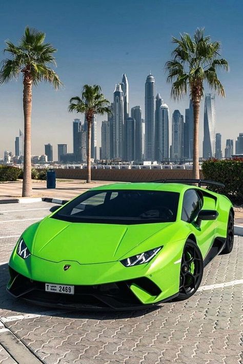 Laborhini cars, car love, best car Green Luxury Car, Green Lamborghini, Carros Lamborghini, Best Lamborghini, Cool Truck Accessories, Green Luxury, Luxury Sports Cars, Aesthetic Car, Car Organization