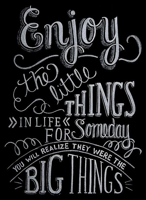 Inspiring Quotes to Kickstart Your Day  #inspiring #inspiringquotes #wordstoliveby #wordsofwisdom Chalk Lettering, Quotes For Chalkboard, Inspirational Chalkboard Quotes, Chalk Quotes, Chalkboard Art Quotes, Chalkboard Wall Art, Art Inspirational Quotes, Blackboard Art, Chalkboard Lettering