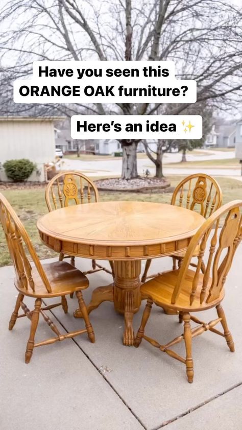 Antique Kitchen Table Makeover, Dining Table Upcycle, Kitchen Chair Makeover, Refurbished Kitchen Tables, Refinishing Kitchen Tables, Oak Table And Chairs, Painted Dining Room Table, Kitchen Table Redo, Refurbished Table