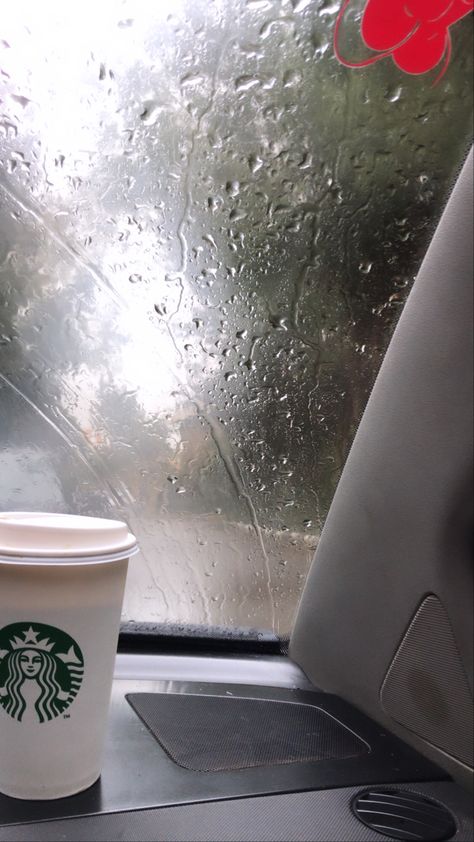 Rain And Coffee Rainy Days, Coffee In Hand Aesthetic, Coffee And Rain Aesthetic, Chill Day Aesthetic, Coffee Rain Aesthetic, Coffee In Rain, Rainy Morning Coffee, Cozy Rainy Day Aesthetic, Coffee In Car
