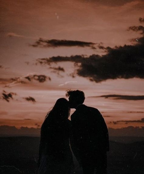 Counting Stars - OneRepublic Couples Vibe, Cute Couples Photos, Relationship Goals Pictures, Foto Inspiration, Couple Aesthetic, Cute Relationships, Cute Couple Pictures, Cute Couples Goals, Couple Posing