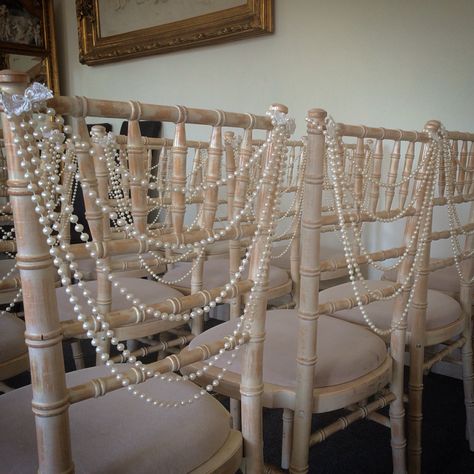 Pearl Wedding Colors, Hanging Pearls Decor, Wedding Table Decorations Pearls, Chandelier With Pearls, Diamonds And Pearls Prom Theme, Pearls And Bows Wedding, Wedding Pearl Aesthetic, Fall Wedding With Pearls, White And Pearl Wedding Decor