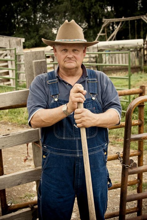 Countryside Textiles, Farm Guy, Comic Refrence, Farmer Portrait, Farmer Aesthetic, Gifts For Construction Workers, Cattle Guard, Old Farmer, Farm Photos