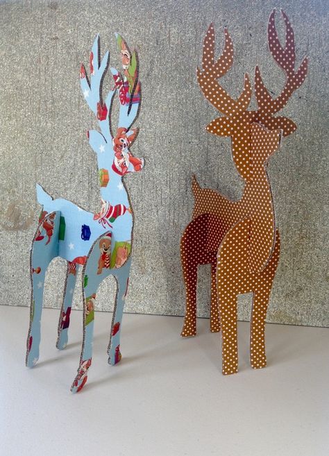 Pva Glue Crafts, Cardboard Reindeer, Diy Christmas Reindeer, Wood Reindeer, Glue Craft, Office Christmas Decorations, Deer Pattern, Christmas Sleigh, Office Christmas