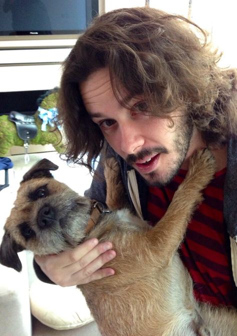 Edgar Wright & a border terrier dog. ♥♥ Simon Pegg, Border Terrier, 2000s Men, Cornetto Trilogy, Edgar Wright, Comedy Duos, Terrier Dog, Terrier Dogs, Great Movies